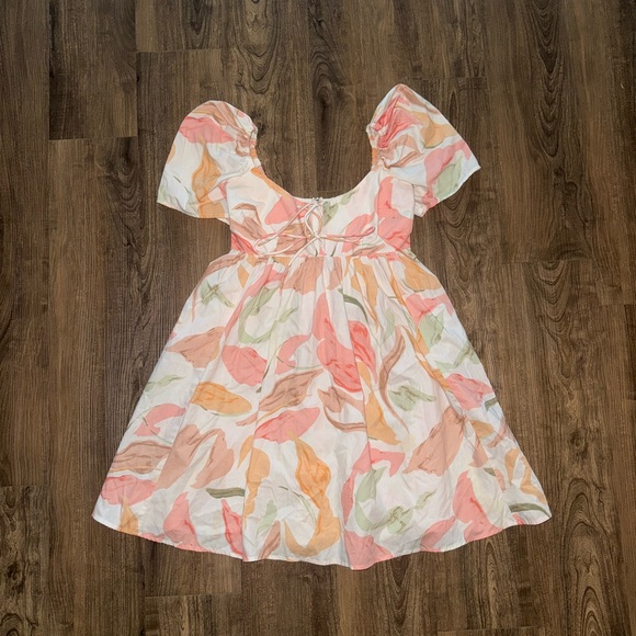 NWT Abercrombie Keyhole Babydoll Mini Dress Floral Print - XXSP - Picture 2 of 5